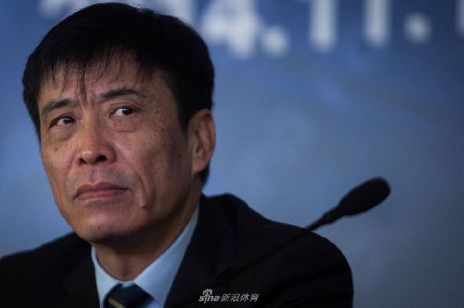 史密斯的儿子，也被人从梅奥中心接出来，直接送到了这里。